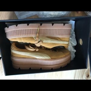 Puma cleated creeper suede size 10 for men